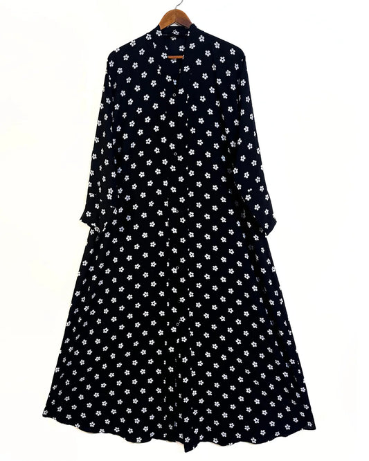 Night Daisy Front Open Abaya