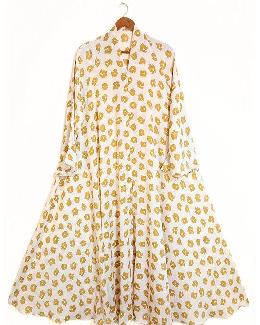 Golden Petal Front Open Crinkle Abaya