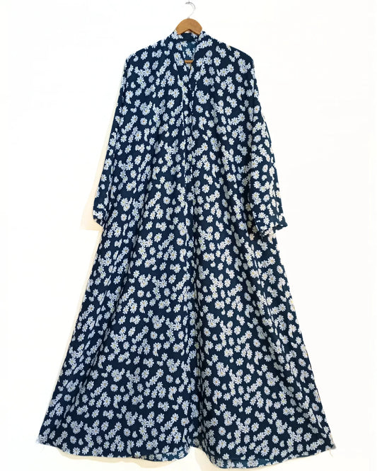 Blooming Daisy Front Open Abaya