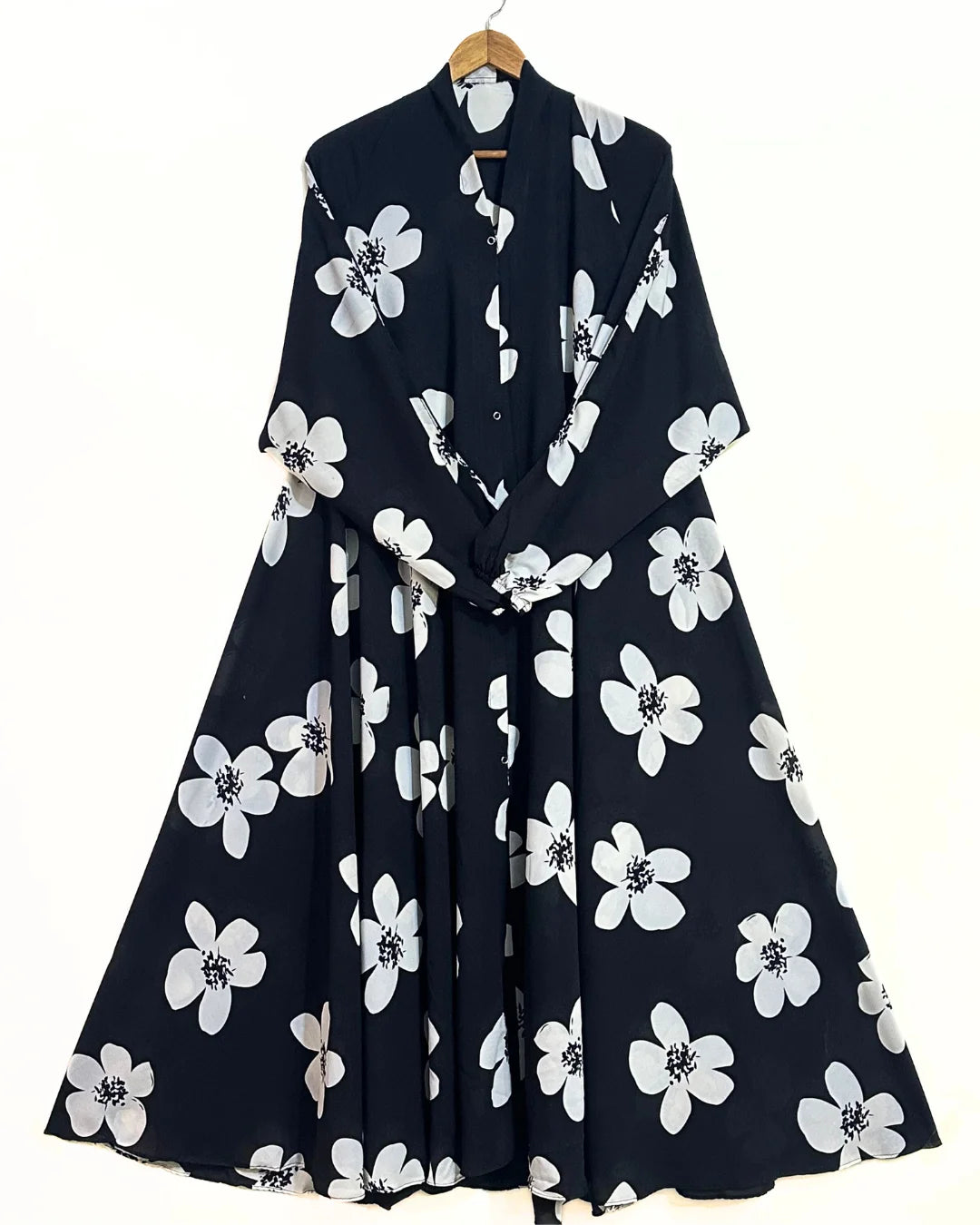 Black Petunia Front Open Long Flair Abaya