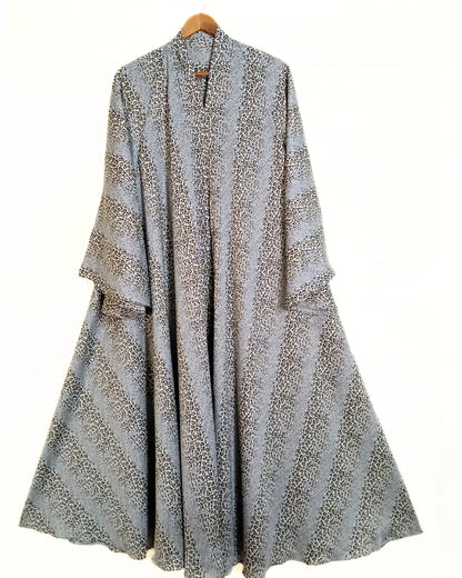 Leopard Print Front Open Crinkle Abaya