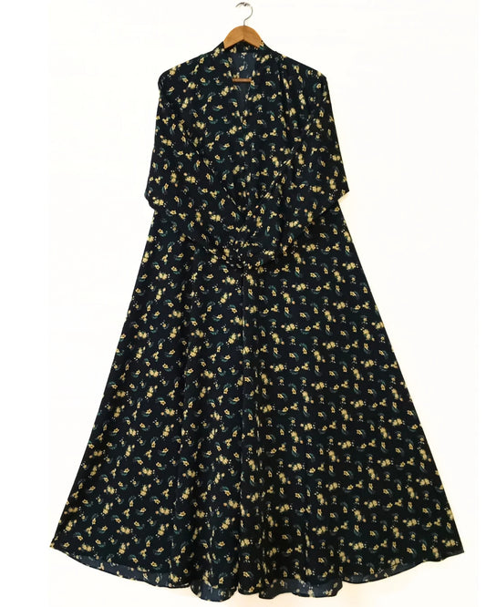 Black Amber Front Open Long Flair Abaya