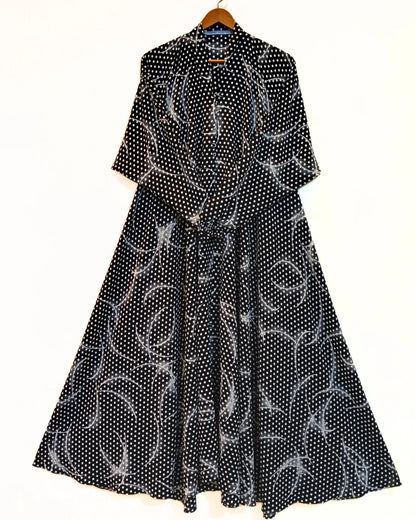 Polka Dot With Swirl Patterns Long Flair Abaya